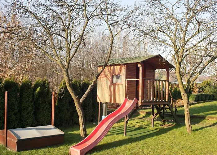 W Dabrowie בית אירוח