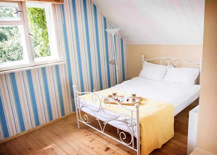 W Dabrowie בית אירוח *